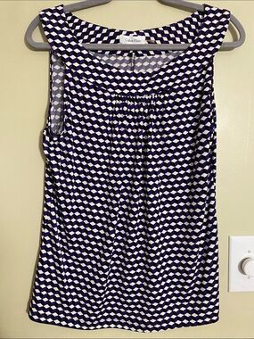 Calvin Klein Black and White Geometric Sleeveless Camisole